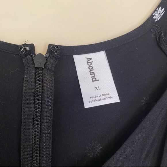 Abound Nordstrom dress black with white flowers size XL NWT - Picture 3 of 7